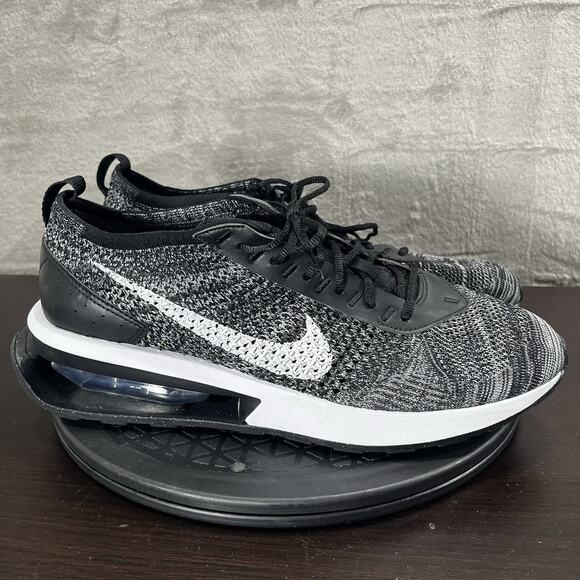 Nike Mens Size 10.5 Air Max Flyknit Racer Oreo Black White Lace Up Athletic Shoe - Picture 1 of 10